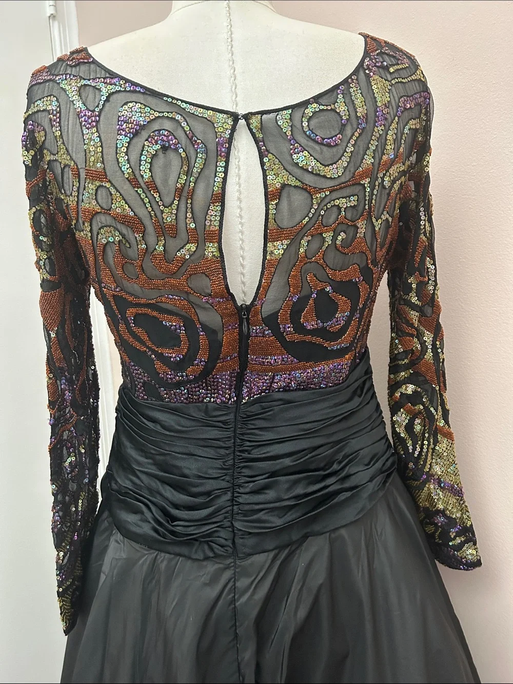 VTG  Neil Bieff Sequin beaded top maxi taffeta tulle lined cocktail opera dress